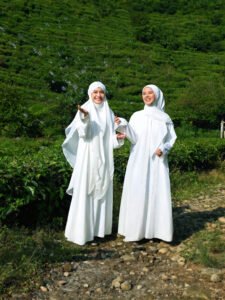 Harmony in Nature: WIKAZ Syari Look for Your Glamping Days