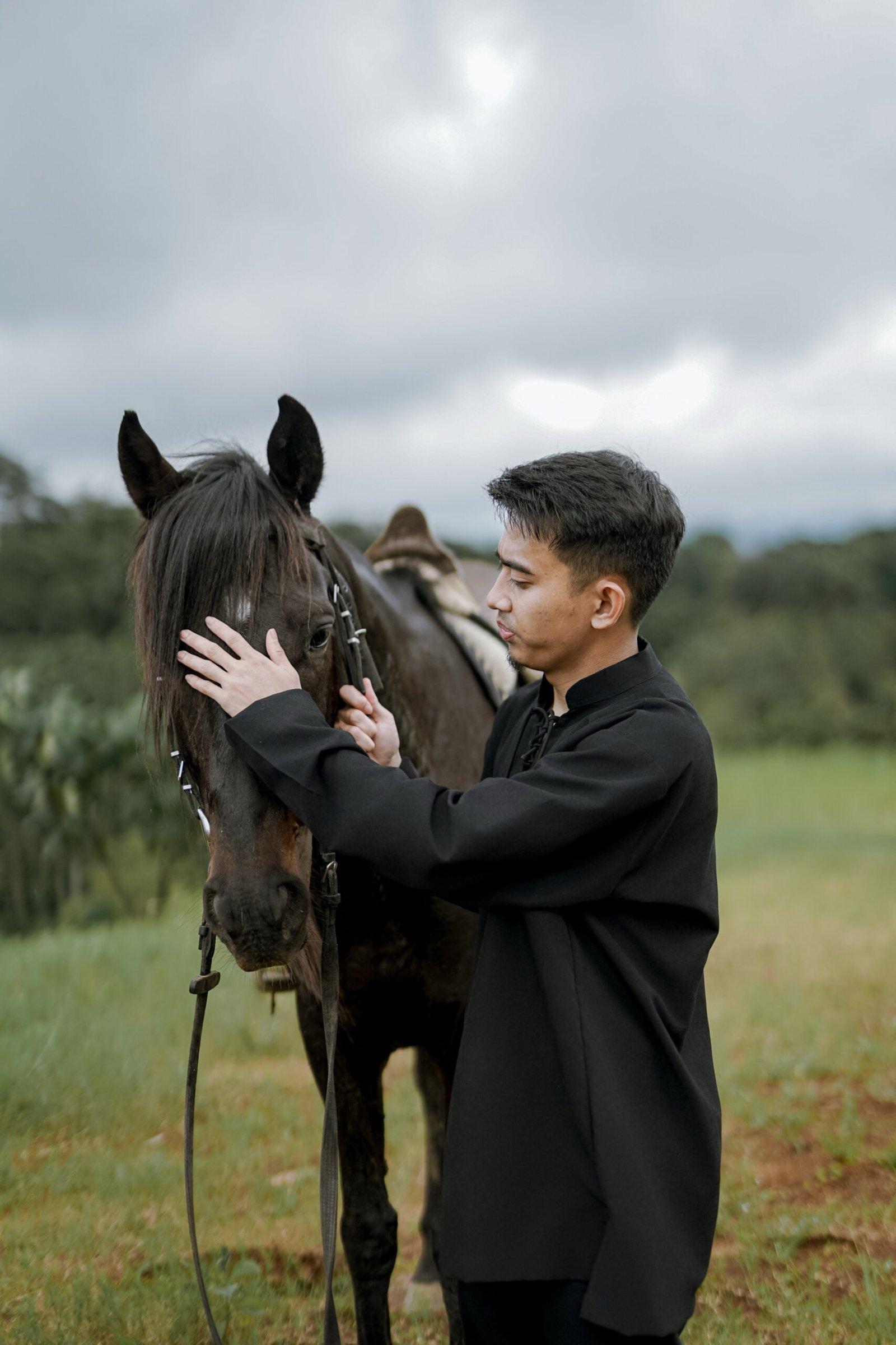 Wikaz x Yusran Nawir: Keteguhan dalam Gerak, Keanggunan dalam Nilai